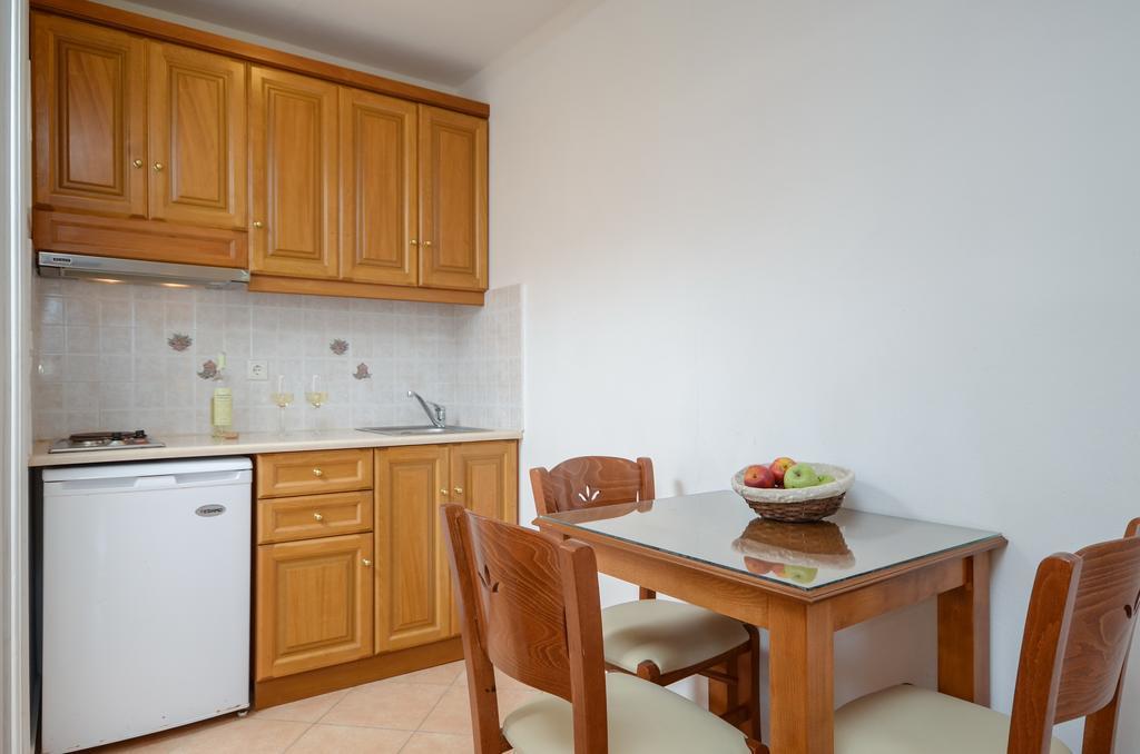 Agnadi Hotel Agia Anna  Bagian luar foto