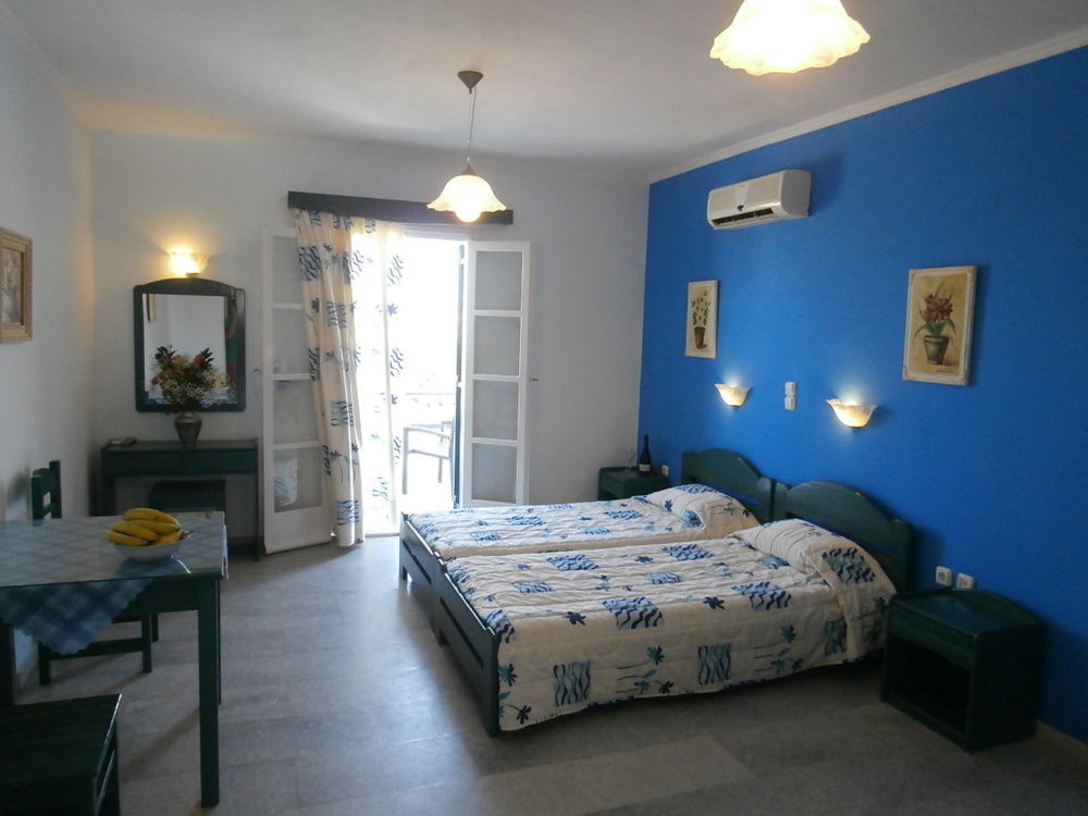 Agnadi Hotel Agia Anna  Bagian luar foto