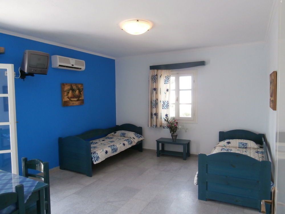 Agnadi Hotel Agia Anna  Bagian luar foto