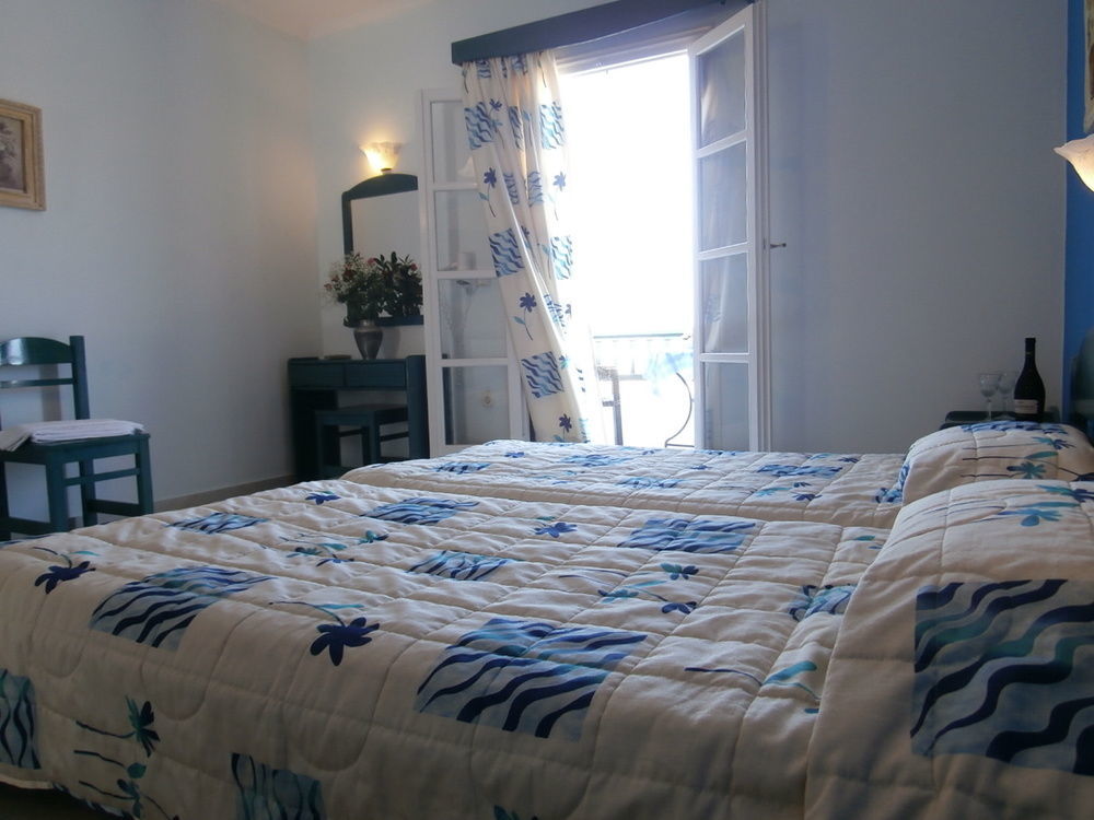 Agnadi Hotel Agia Anna  Bagian luar foto